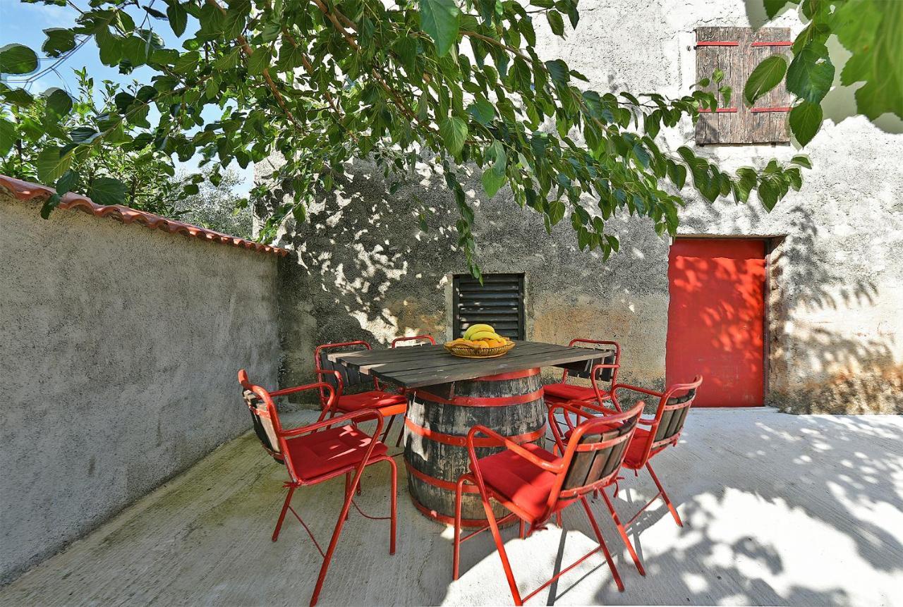House Monteci 1378 Βίλα Galižana Εξωτερικό φωτογραφία