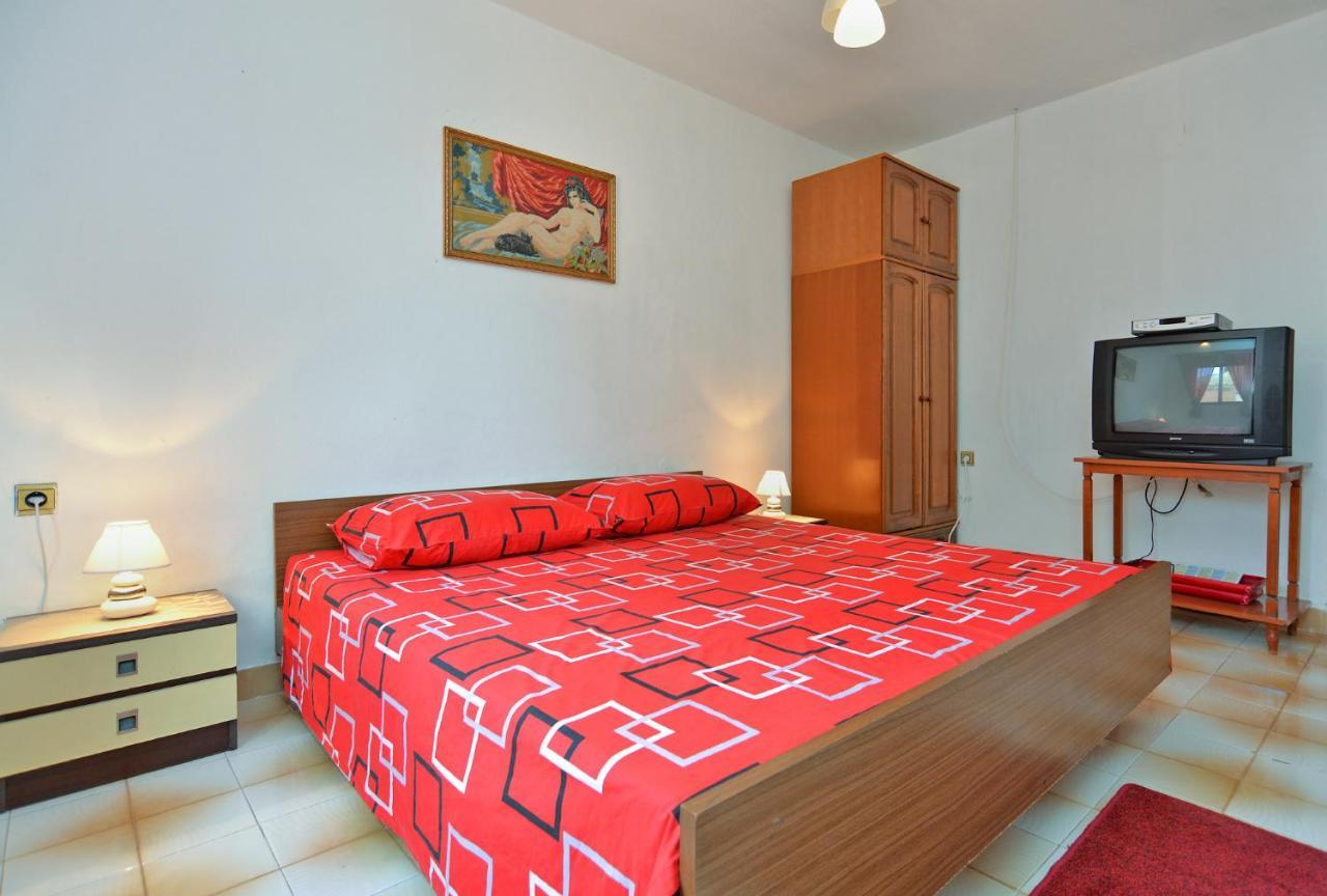 House Monteci 1378 Βίλα Galižana Εξωτερικό φωτογραφία